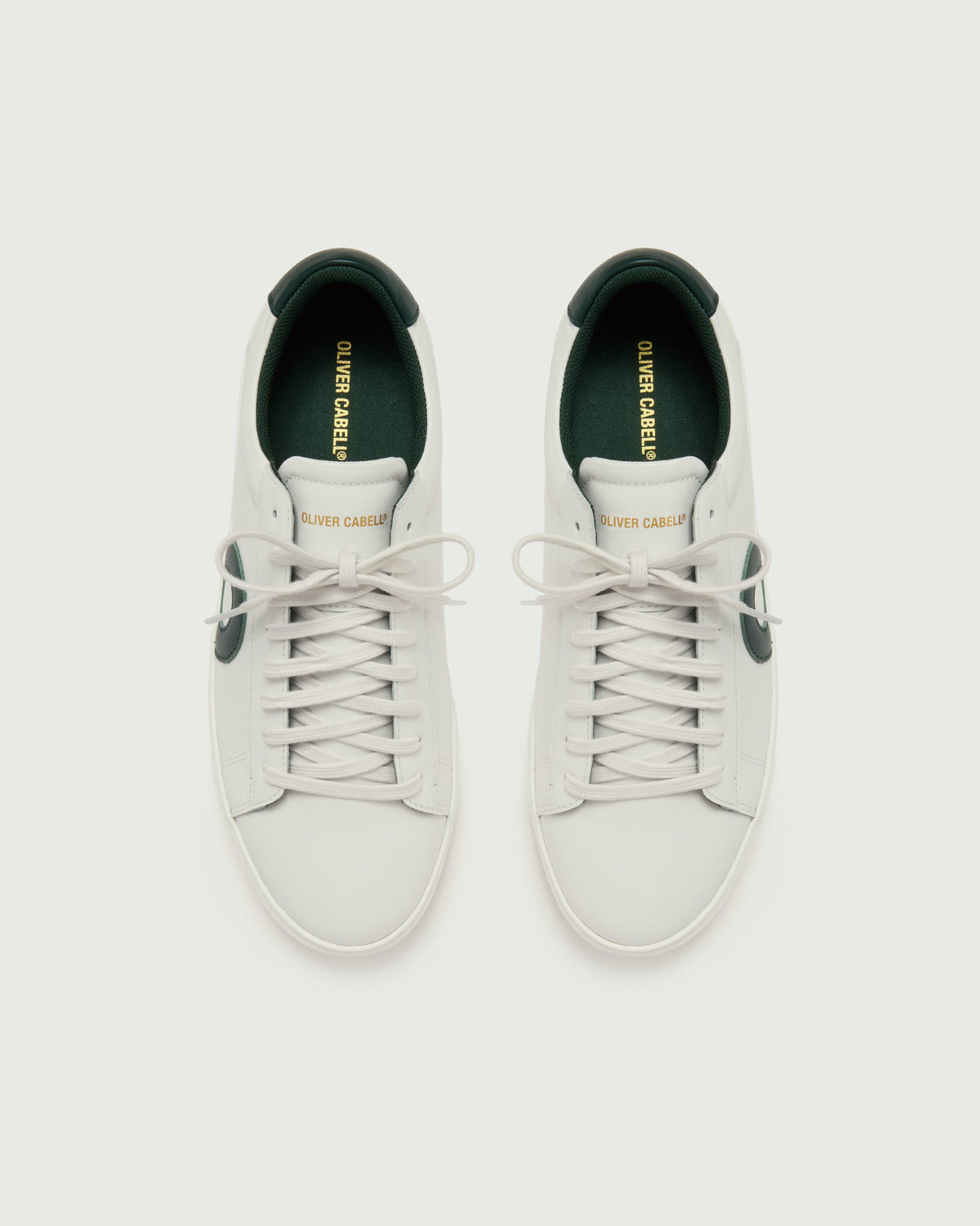 Low 1 | White / Forest