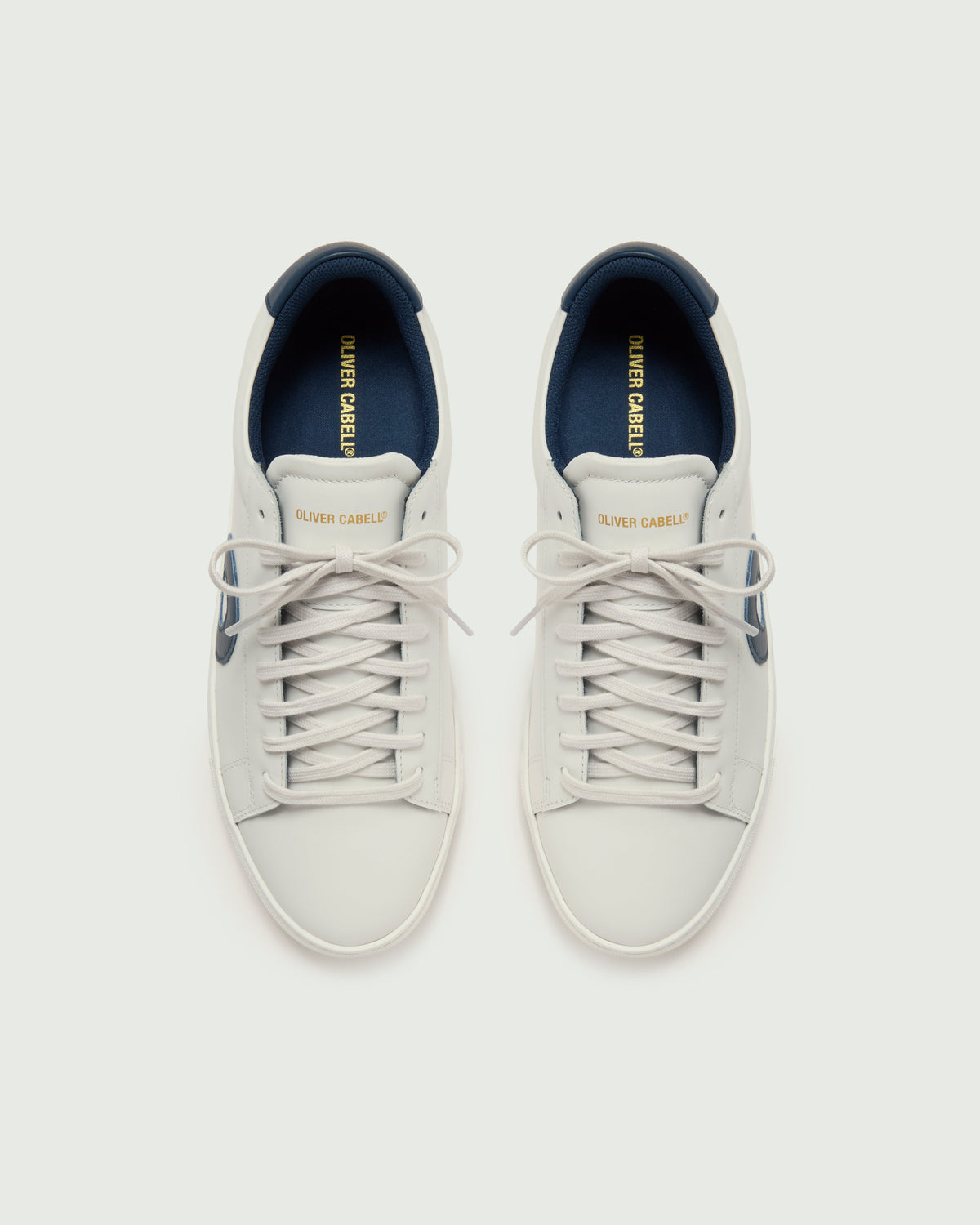 Low 1 | White / Navy
