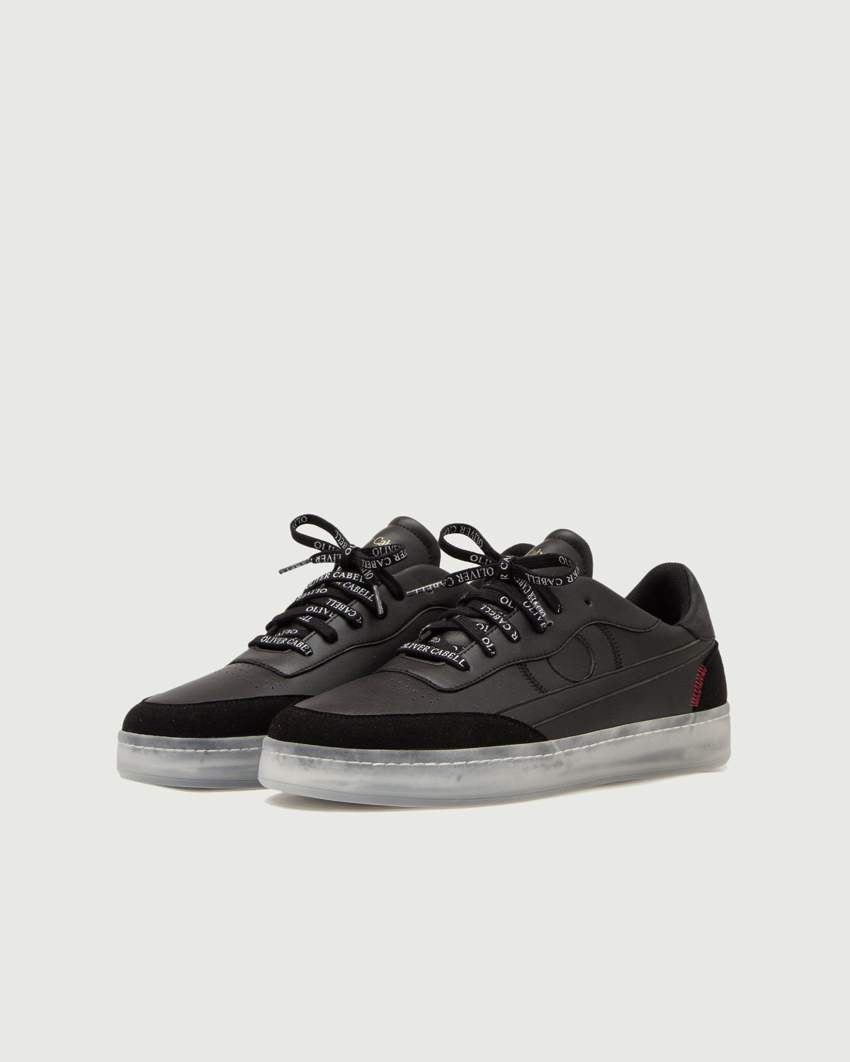Vegan 581 | Black Ghost (Orthopedic)
