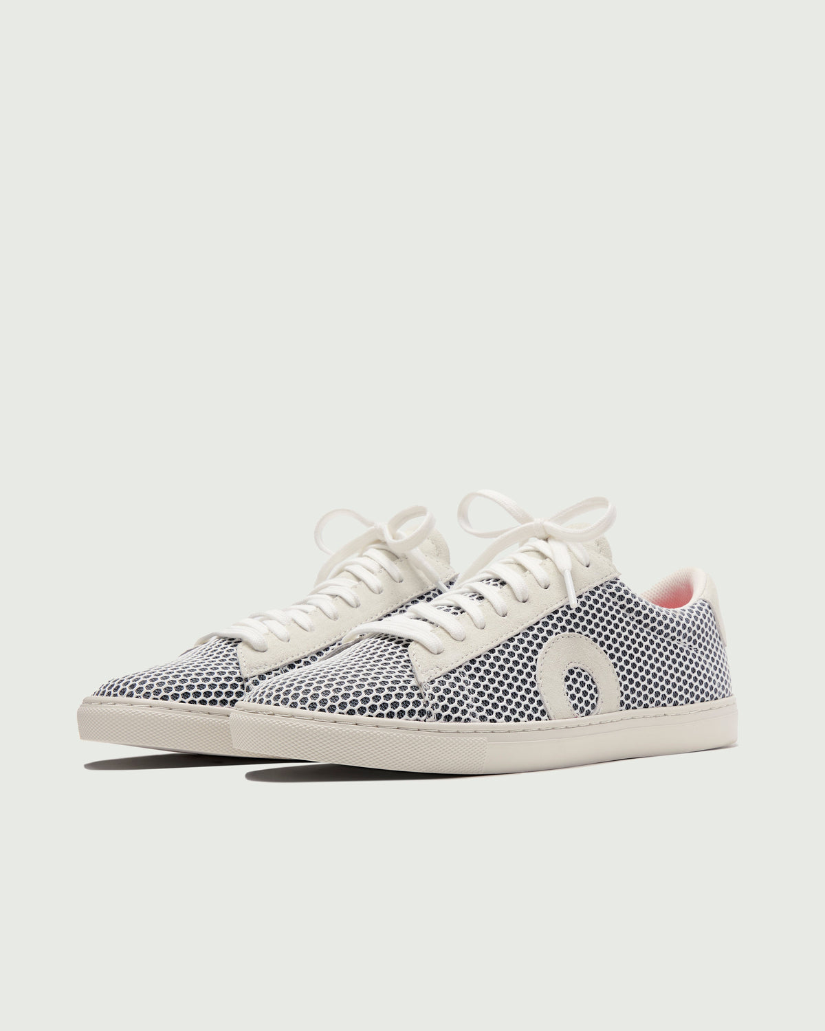 Low 1 | Carbon (Orthopedic)