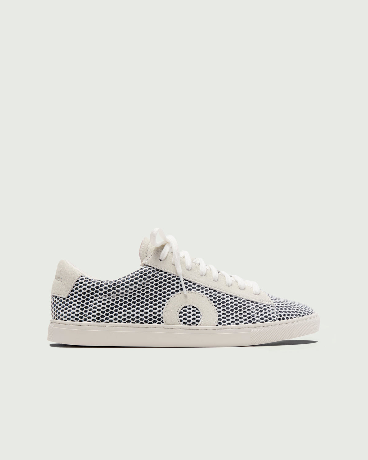 Low 1 | Carbon (Waterproof)
