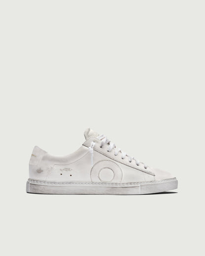 Low 1 | White Wall (Orthopedic)