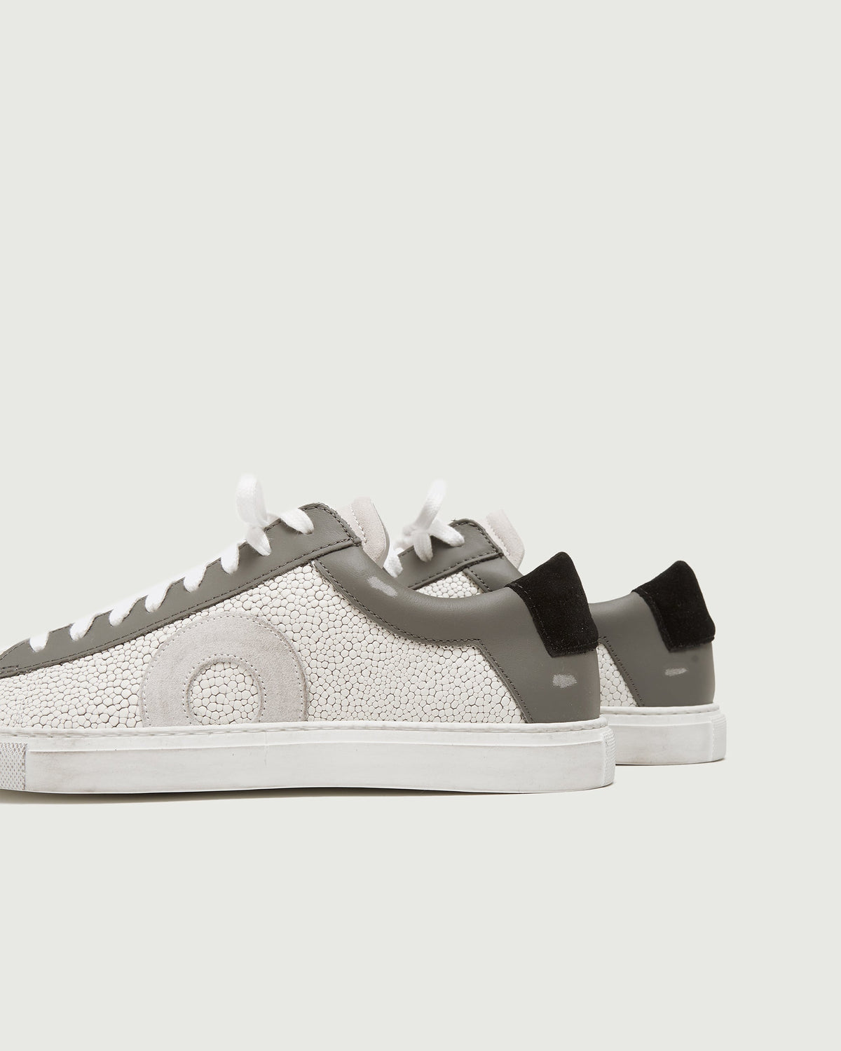 Low 1 | Stingray (Orthopedic)