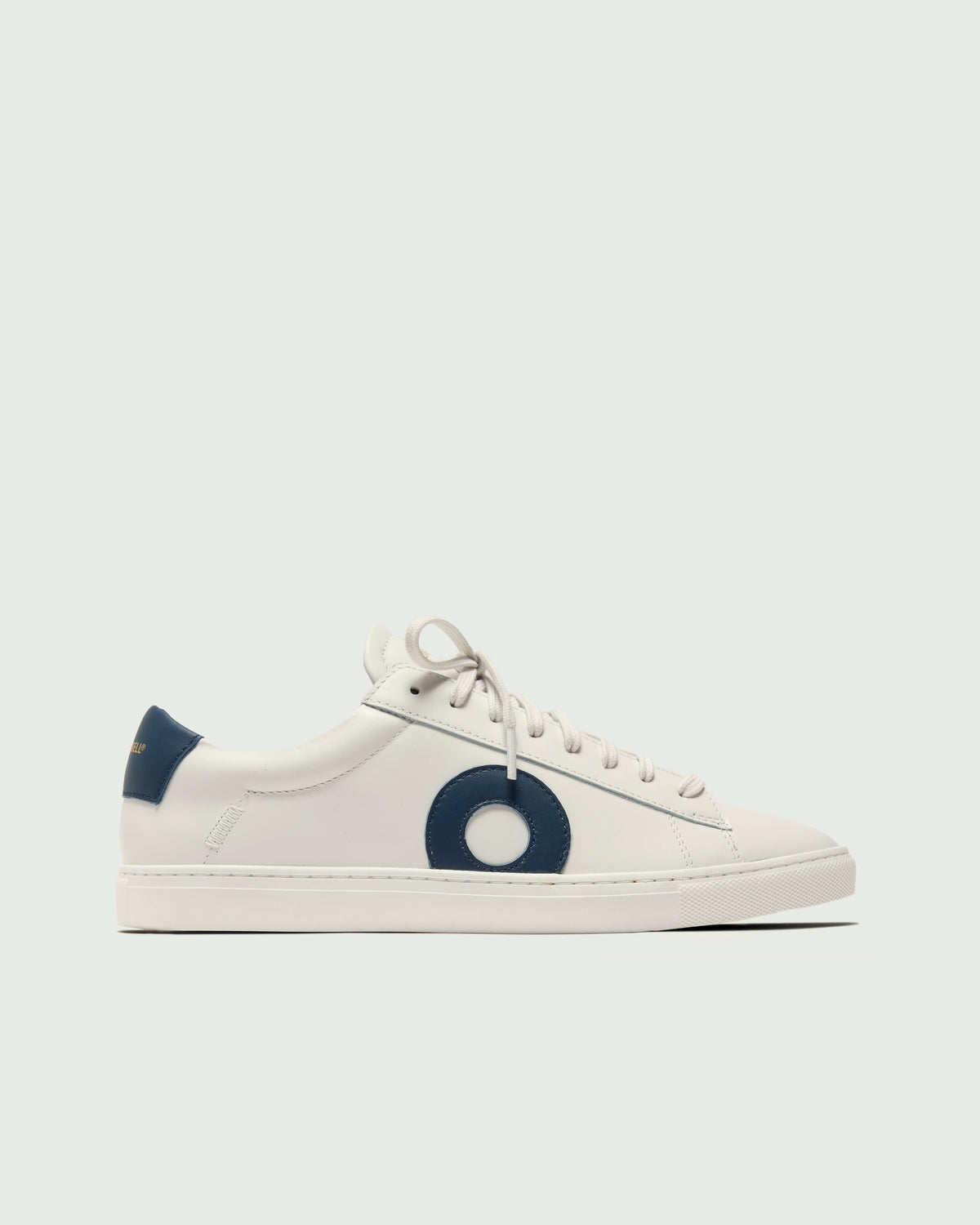 Low 1 | White / Navy